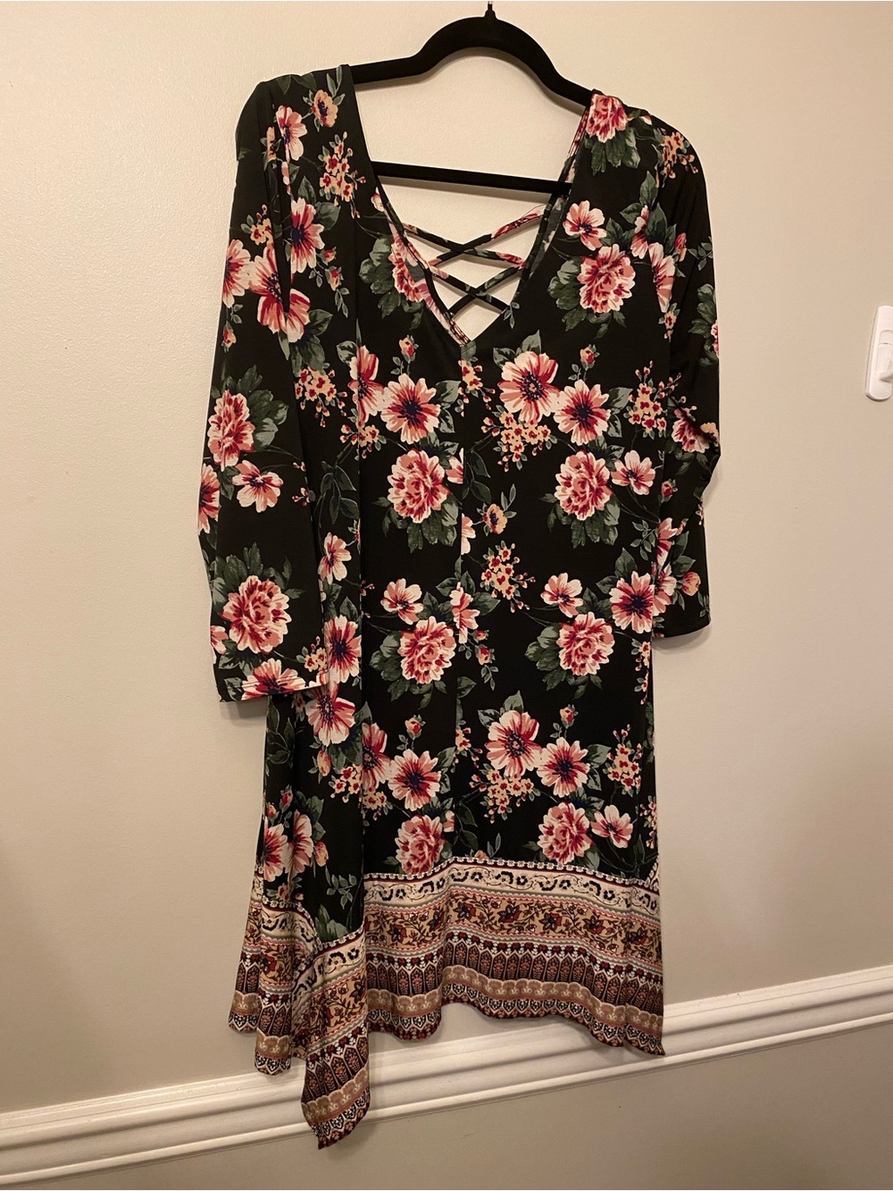 Three Hearts Black Floral Crisscross V-Neck Long Sleeve Dress - Picture 1 of 3